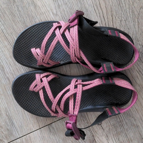 Chacos Pink Women's Sandals - Picture 4 of 4